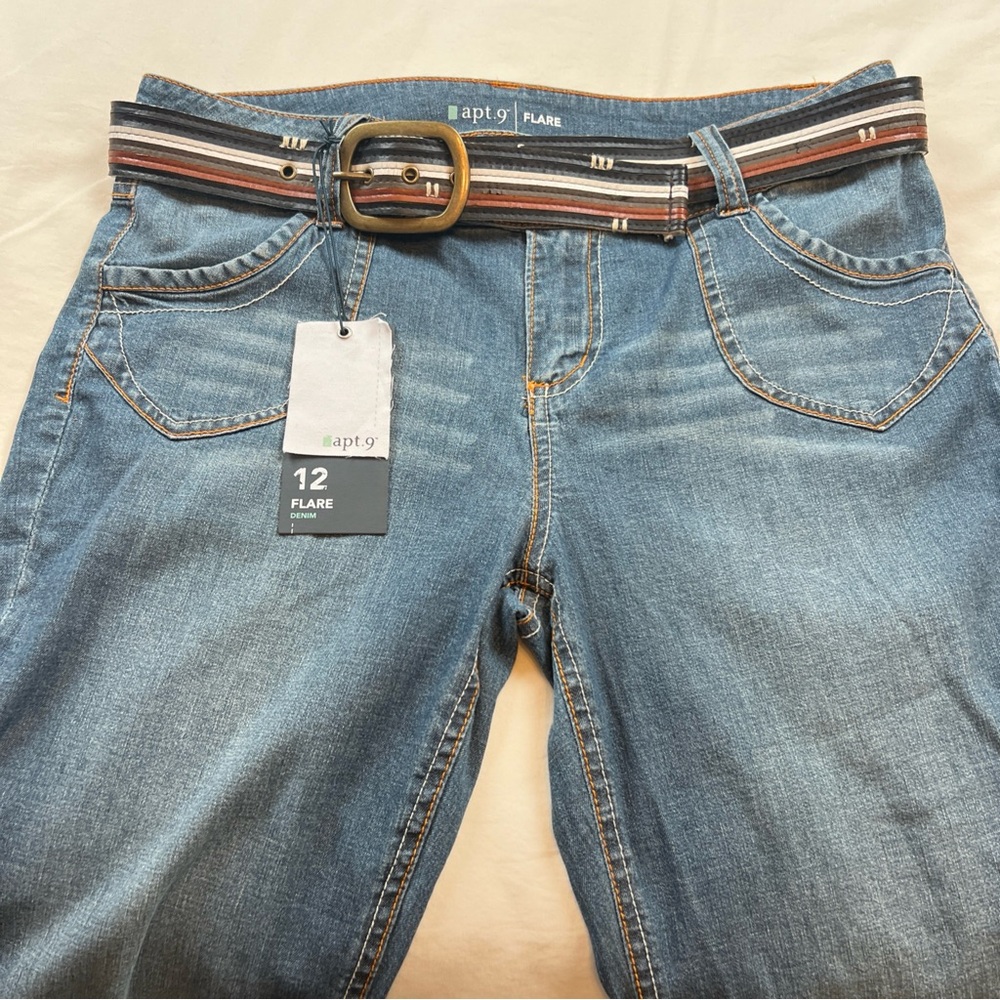 Apt 9 Charisma Womens Flare Stretch Jeans Size 12 Blue Denim Belt NWT READ